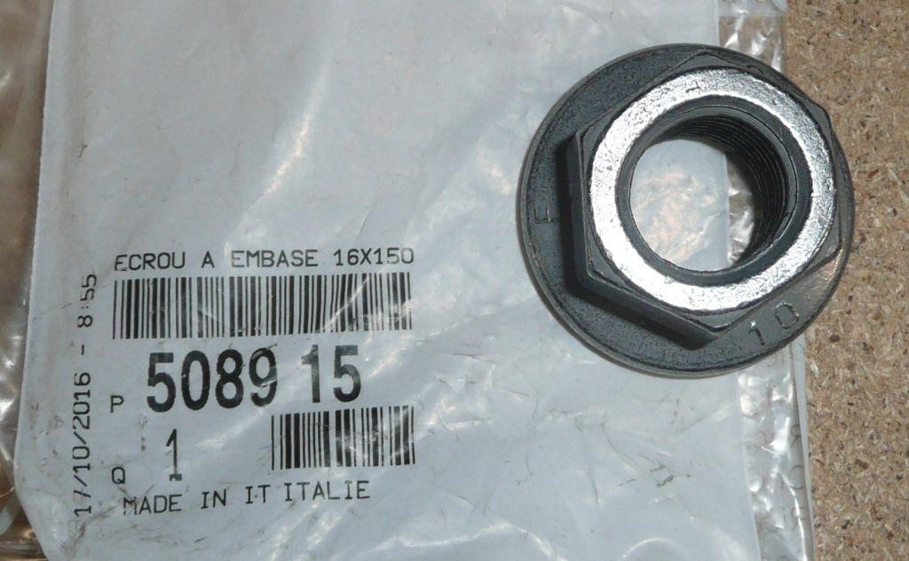 508915 Citroen/Peugeot Nut