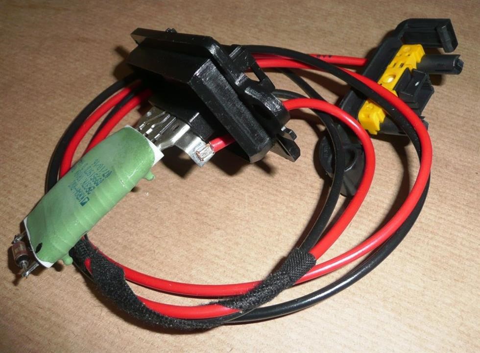 Actuator, air conditioning Renault 77 01 067 951