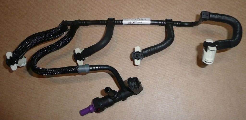Buy Renault 166714557R – good price at EXIST.AE!