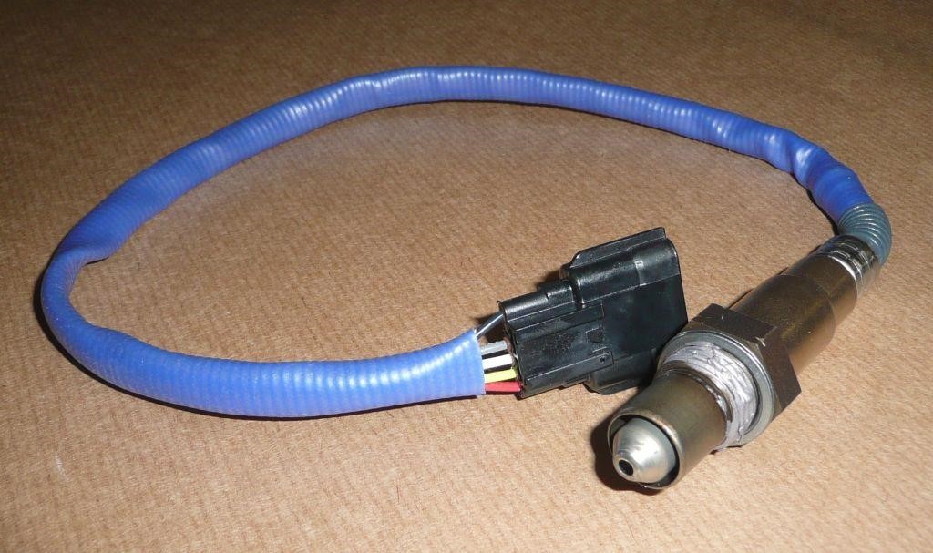 Buy Renault 226907825R – good price at EXIST.AE!