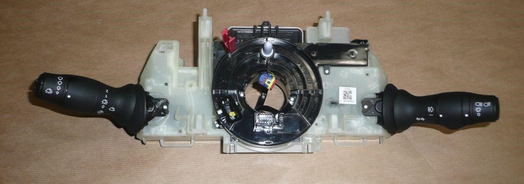 Buy Renault 255679223R – good price at EXIST.AE!