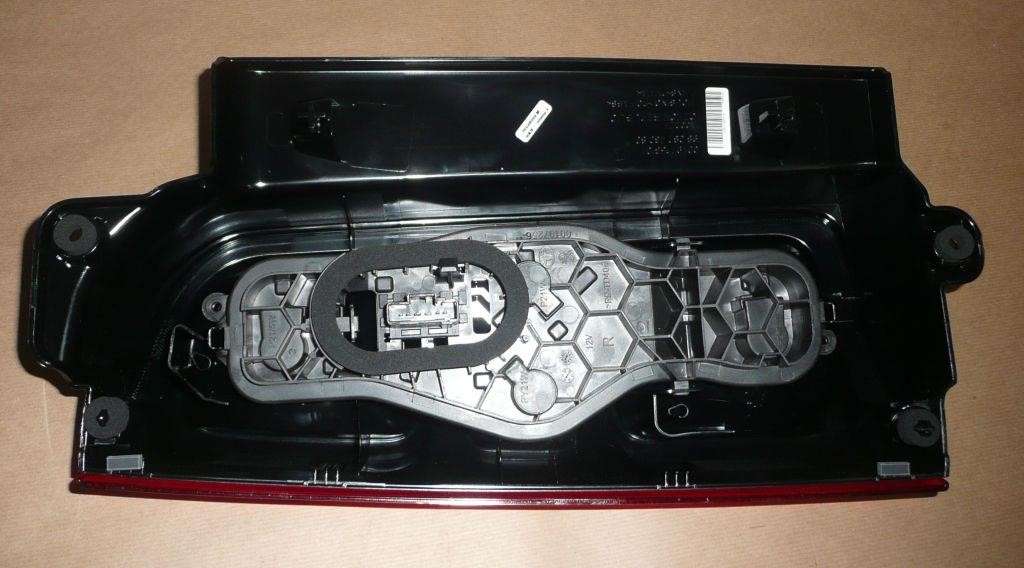 Buy Citroen/Peugeot 98 082 430 80 at a low price in United Arab Emirates!