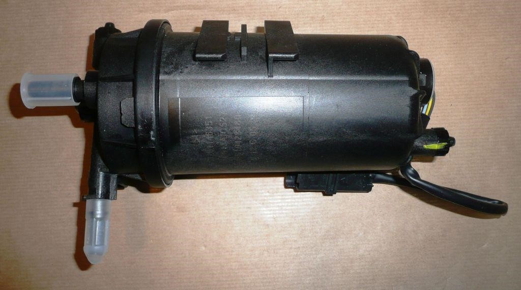 Buy Renault 164009963R – good price at EXIST.AE!