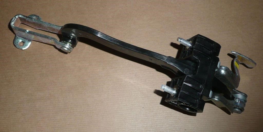 Auto part Citroen/Peugeot 16 133 537 80