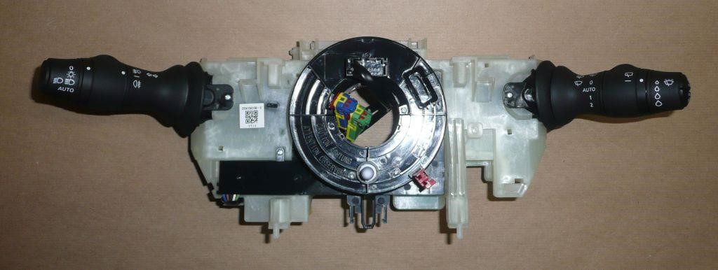 Buy Renault 25 56 700 19R at a low price in United Arab Emirates!