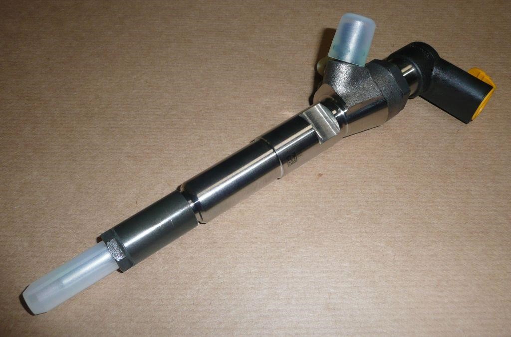 Injector fuel Renault 16 60 065 26R
