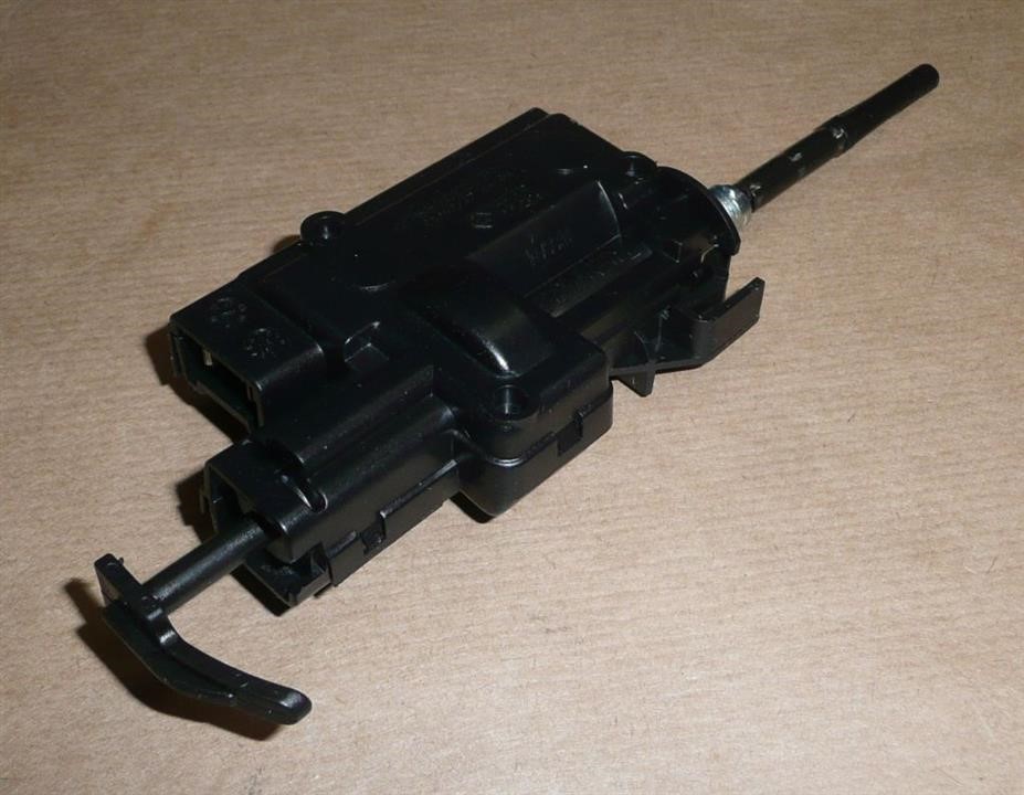 Buy Renault 788265217R – good price at EXIST.AE!