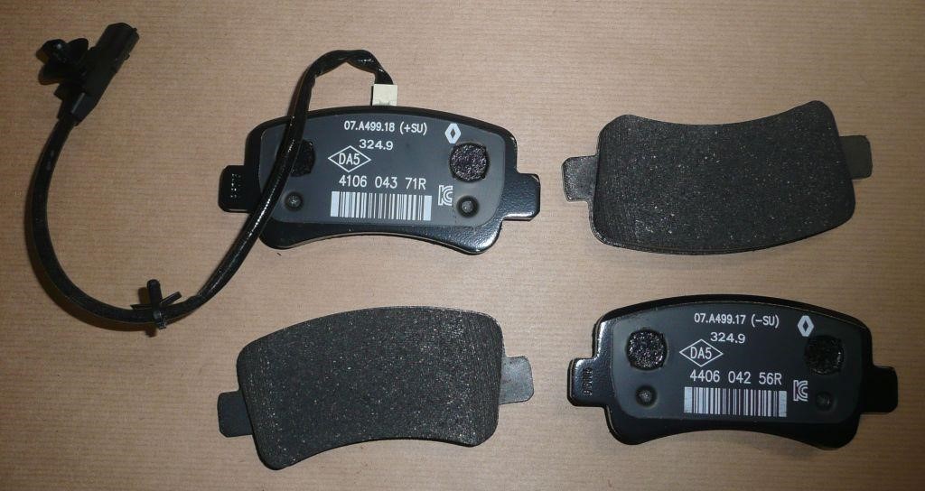 Renault Disc brake pad set – price 334 PLN