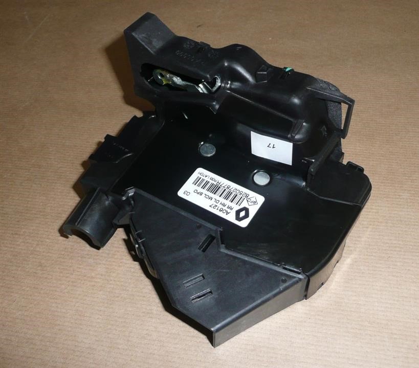 Renault Door lock – price 749 PLN