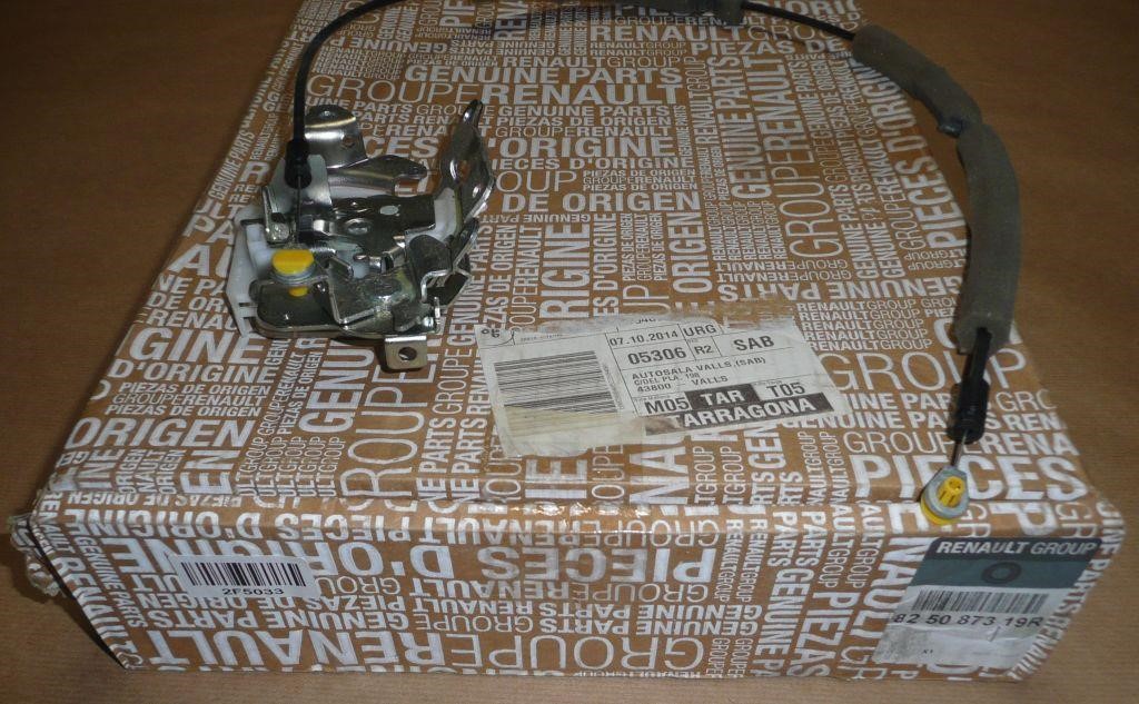 825087319R Renault Door lock