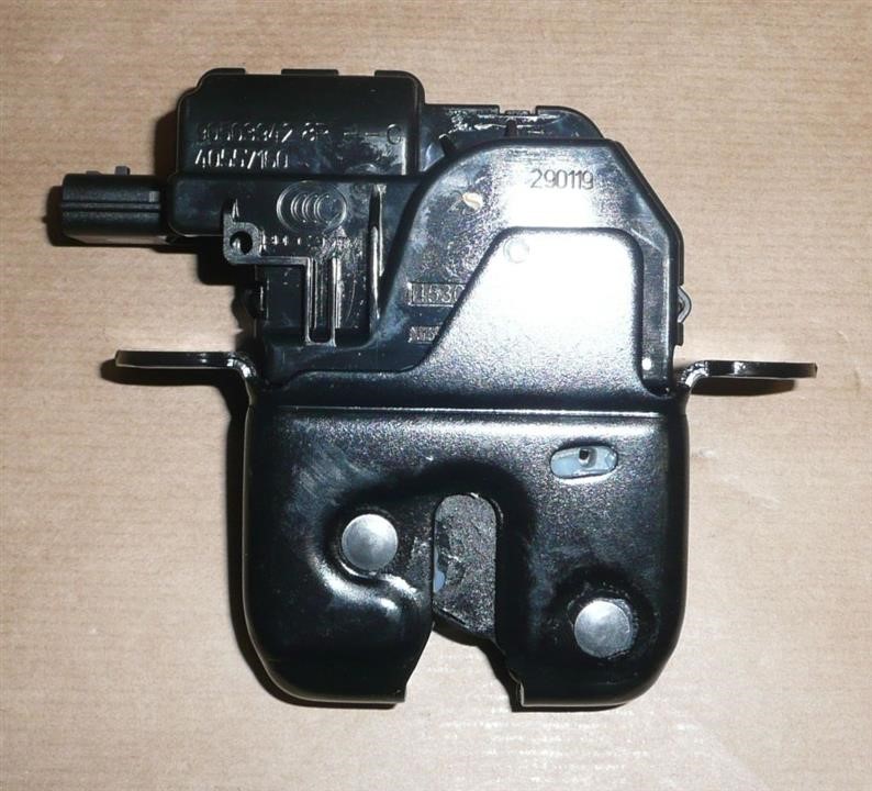 Renault Trunk lock cover – price 357 PLN