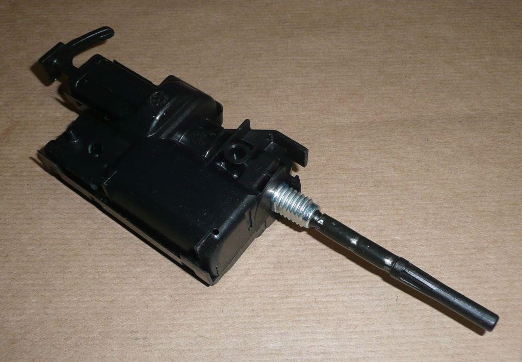 Auto part Renault 78 82 652 17R