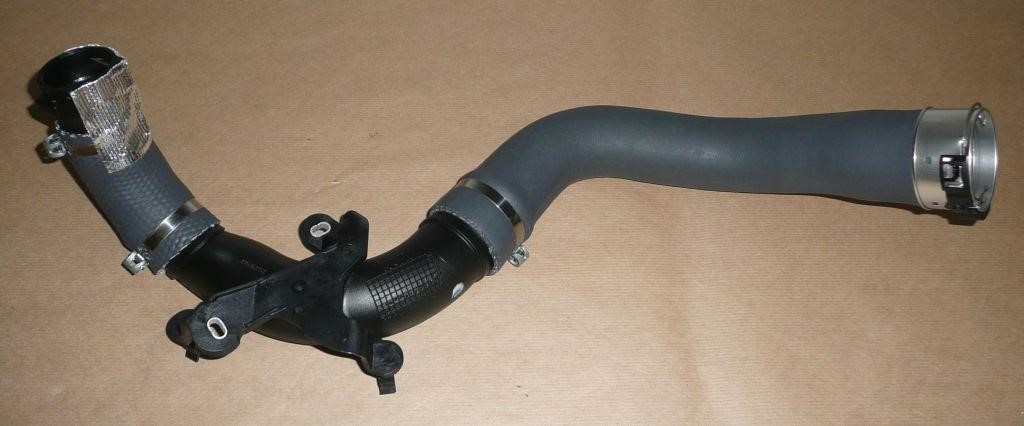 Ventilation tube Renault 14 46 031 16R