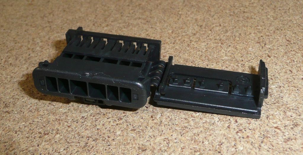 Citroen/Peugeot Electrical connector – price 51 PLN