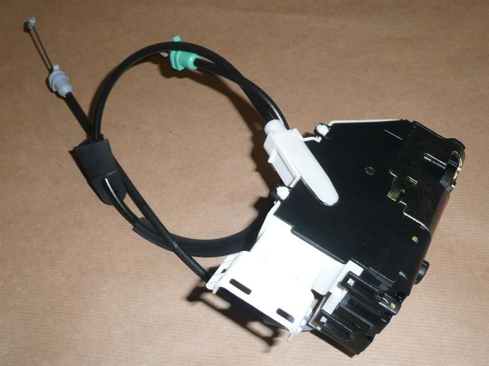 Door lock Citroen/Peugeot 9136 ES