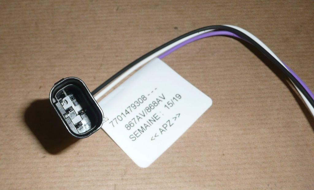 Buy Renault 7701479308 – good price at EXIST.AE!