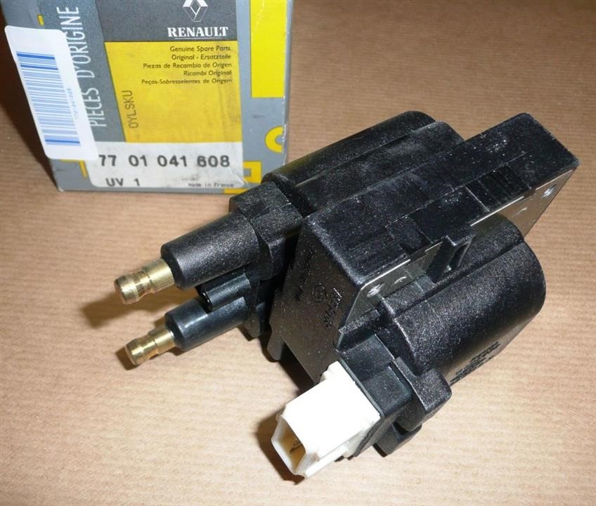 Renault 77 01 041 608 Ignition coil 7701041608