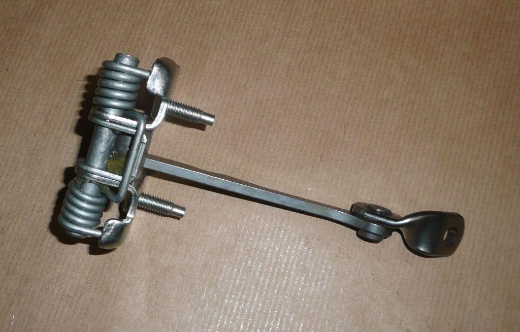 Door limiter Renault 80 43 058 79R