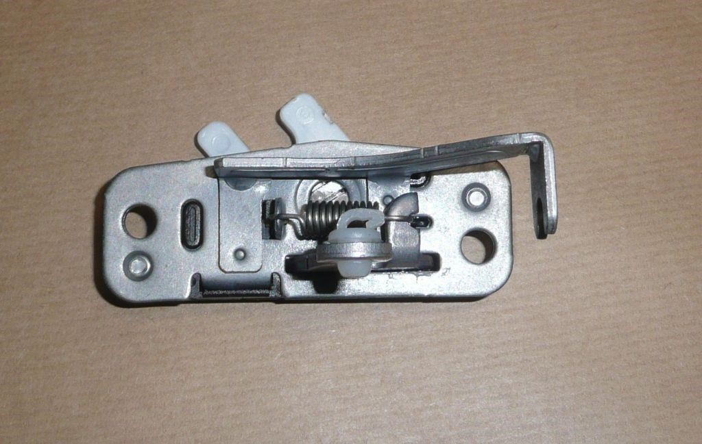 Citroen/Peugeot Door lock – price 314 PLN