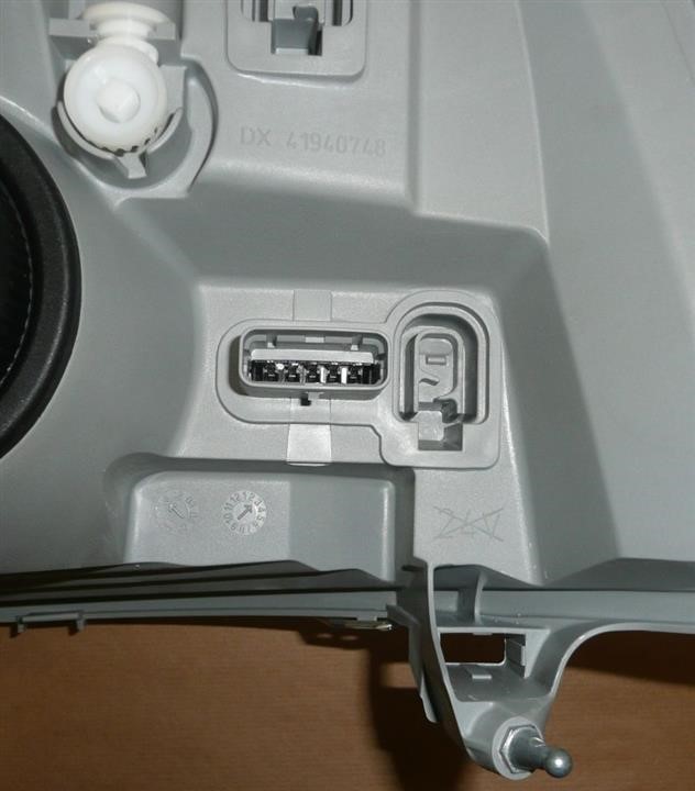 Buy Renault 8200163518 – good price at EXIST.AE!