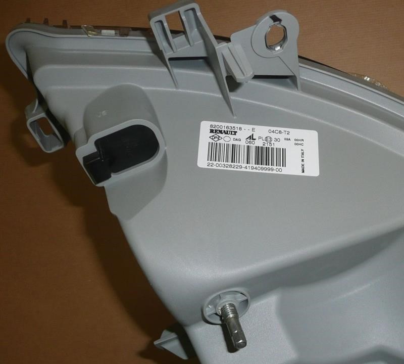 Buy Renault 82 00 163 518 at a low price in United Arab Emirates!