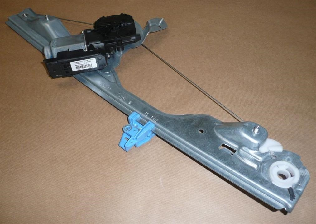 Buy Renault 82 00 748 377 at a low price in United Arab Emirates!