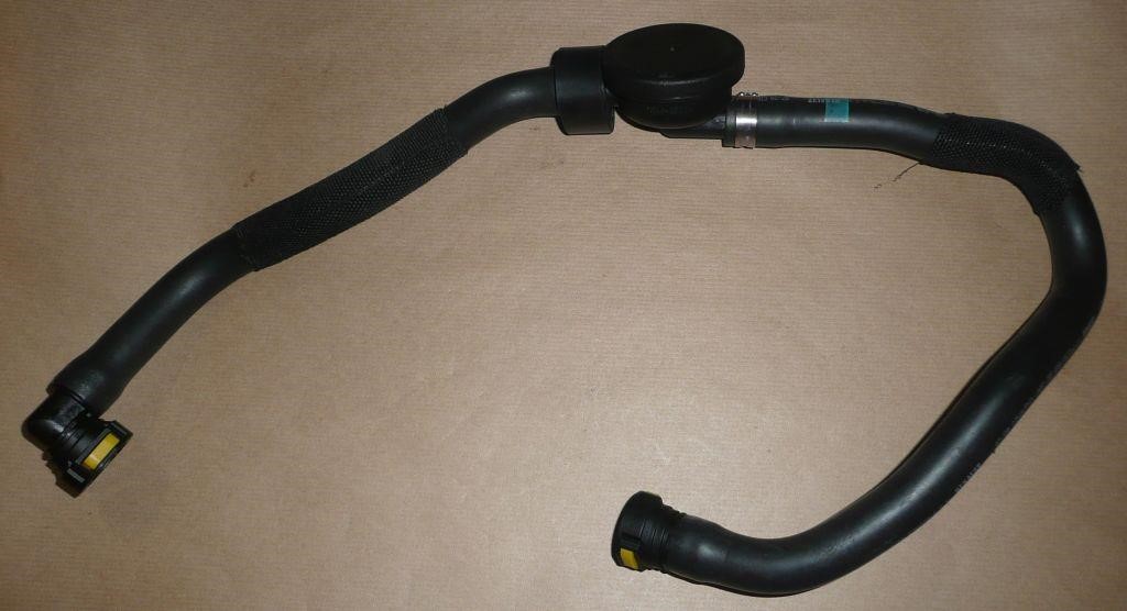 Breather Hose for crankcase Renault 82 00 576 778
