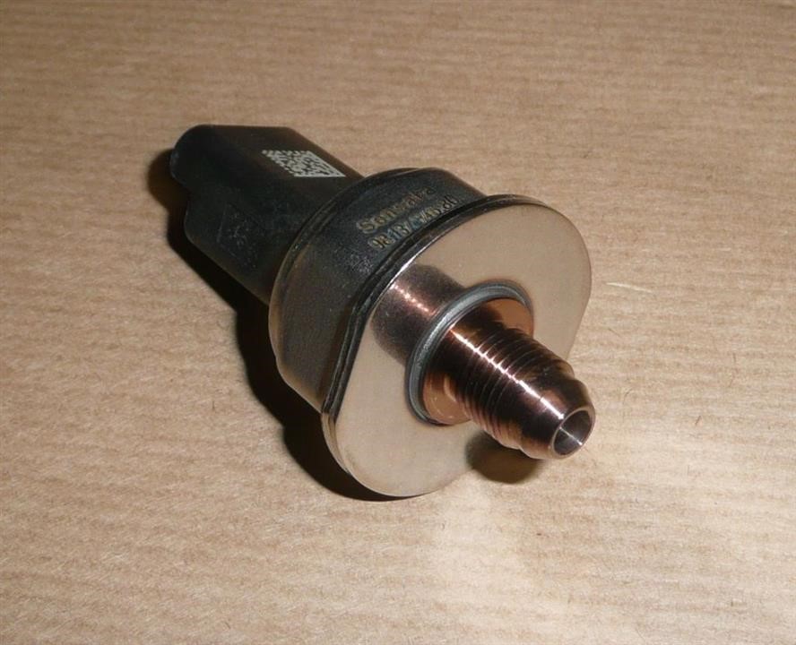 Fuel pressure sensor Citroen/Peugeot 98 137 546 80