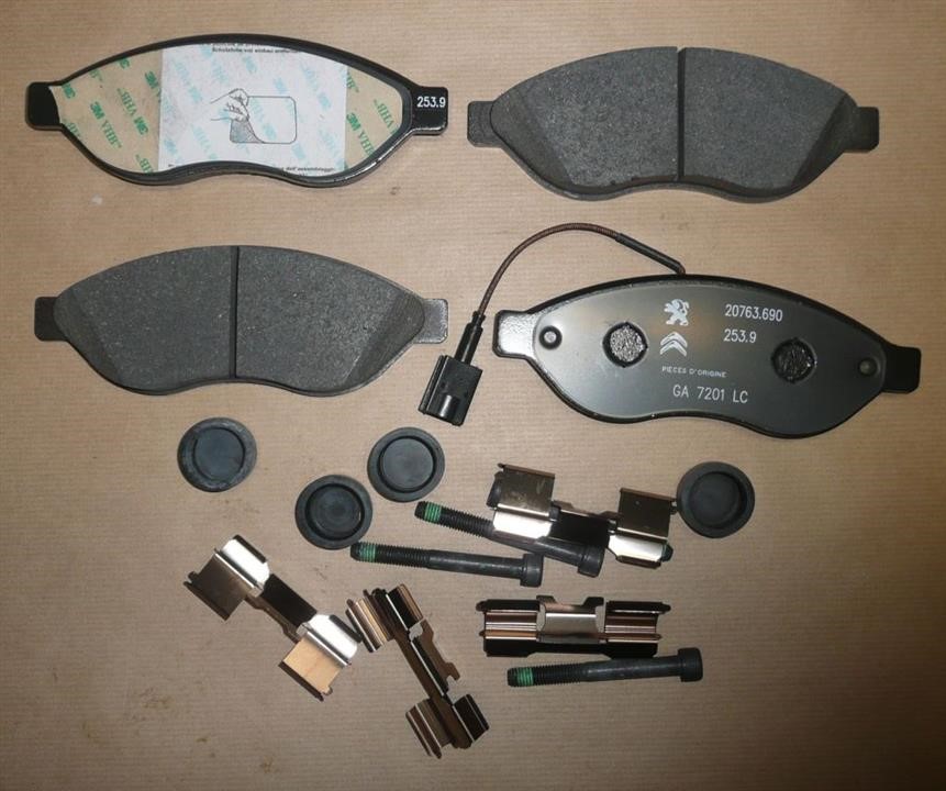 Buy Citroen/Peugeot 16 238 423 80 at a low price in United Arab Emirates!