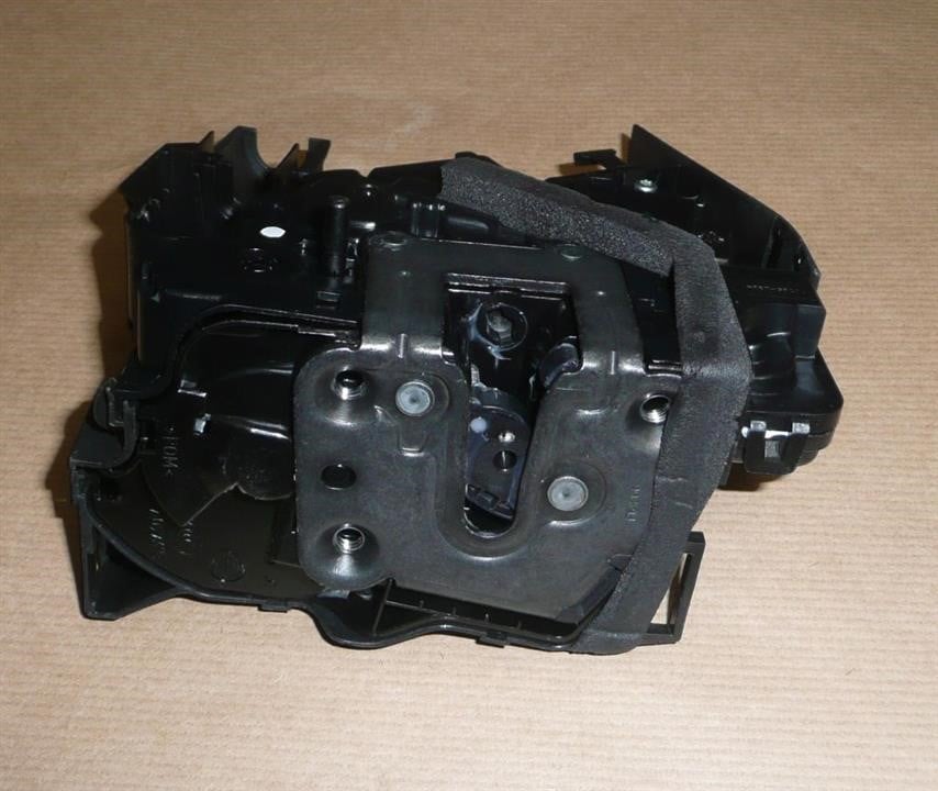Buy Renault 82 50 278 77R at a low price in United Arab Emirates!