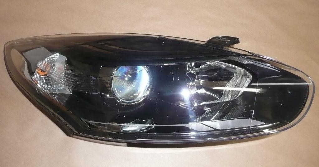 Headlamp Renault 26 01 061 28R