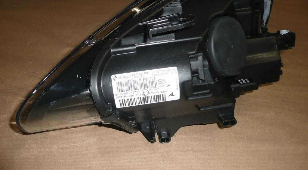 Buy Renault 26 01 061 28R at a low price in United Arab Emirates!