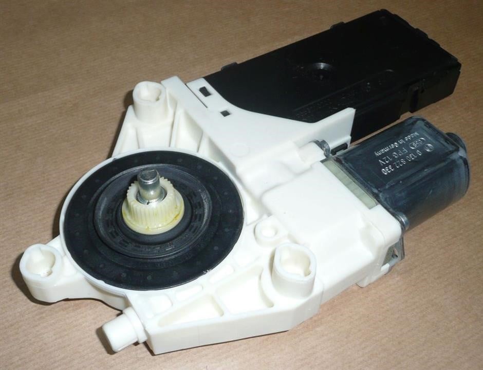 Buy Renault 80 73 114 20R at a low price in United Arab Emirates!