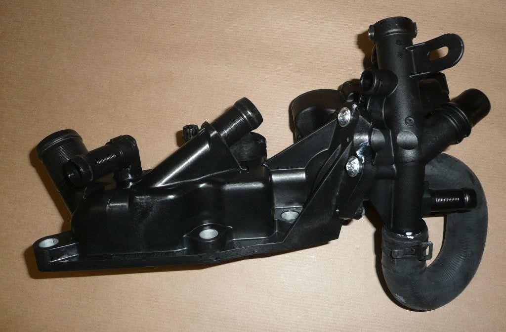Buy Renault 11 06 015 60R at a low price in United Arab Emirates!