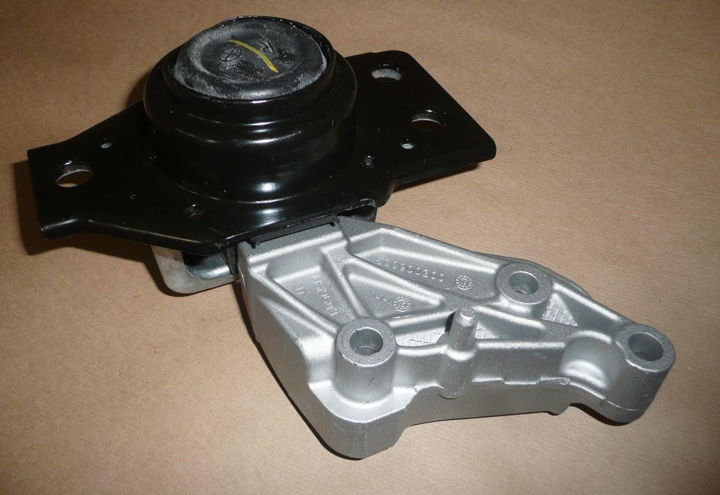 Buy Renault 11 21 067 51R at a low price in United Arab Emirates!