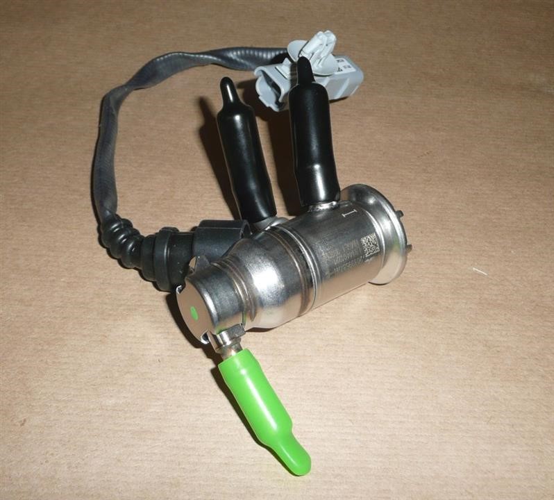 Buy Renault 20 89 953 77R at a low price in United Arab Emirates!