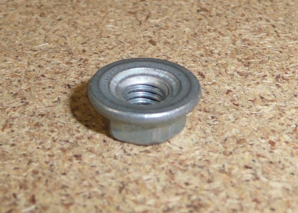 693639 Citroen/Peugeot Nut