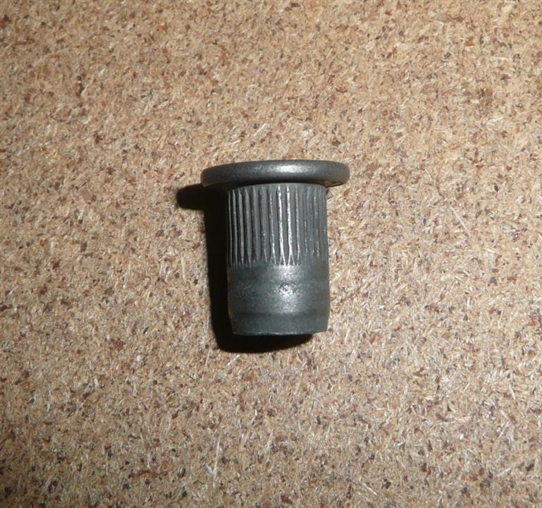 Nut Citroen/Peugeot 6941 15