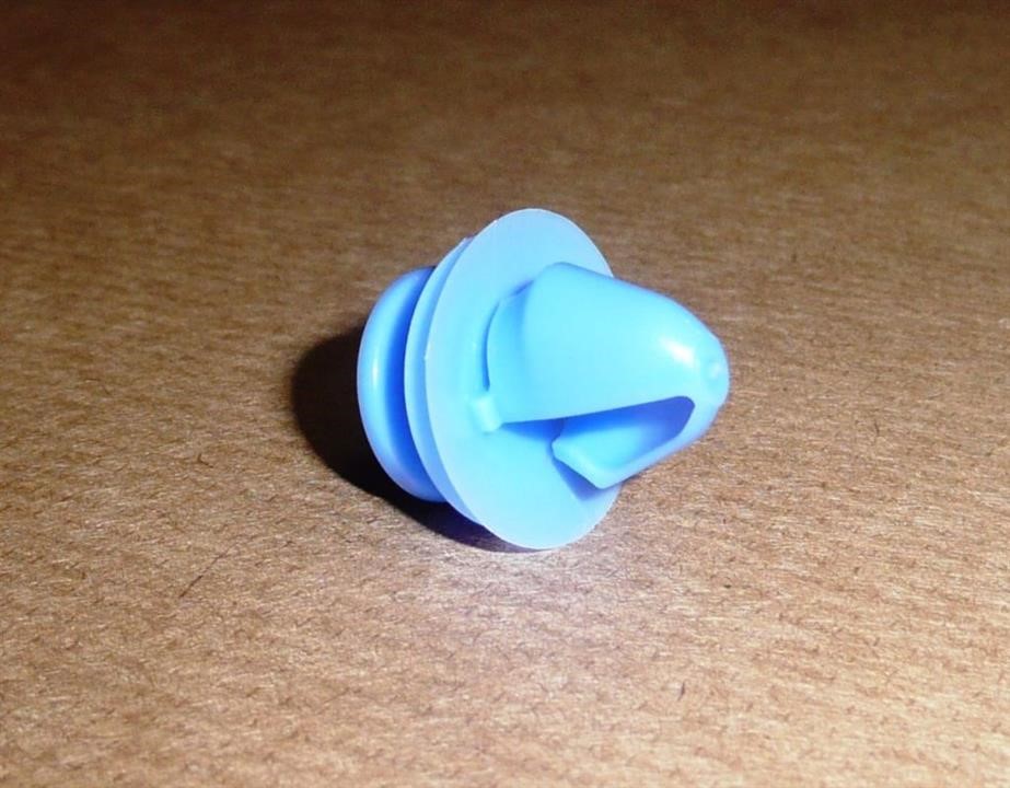 Clip Renault 82 00 909 084