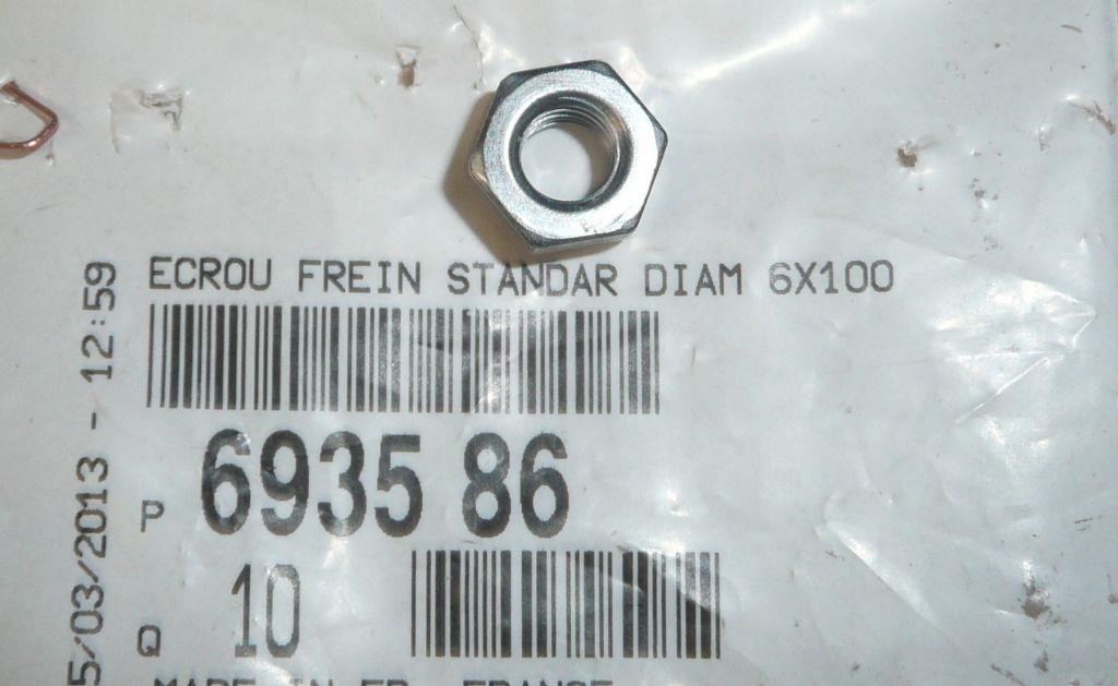 Citroen/Peugeot 6935 86 Exhaust system mounting nut 693586