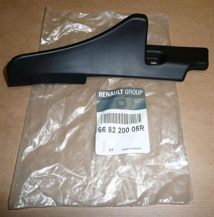 668220005R Renault Plug