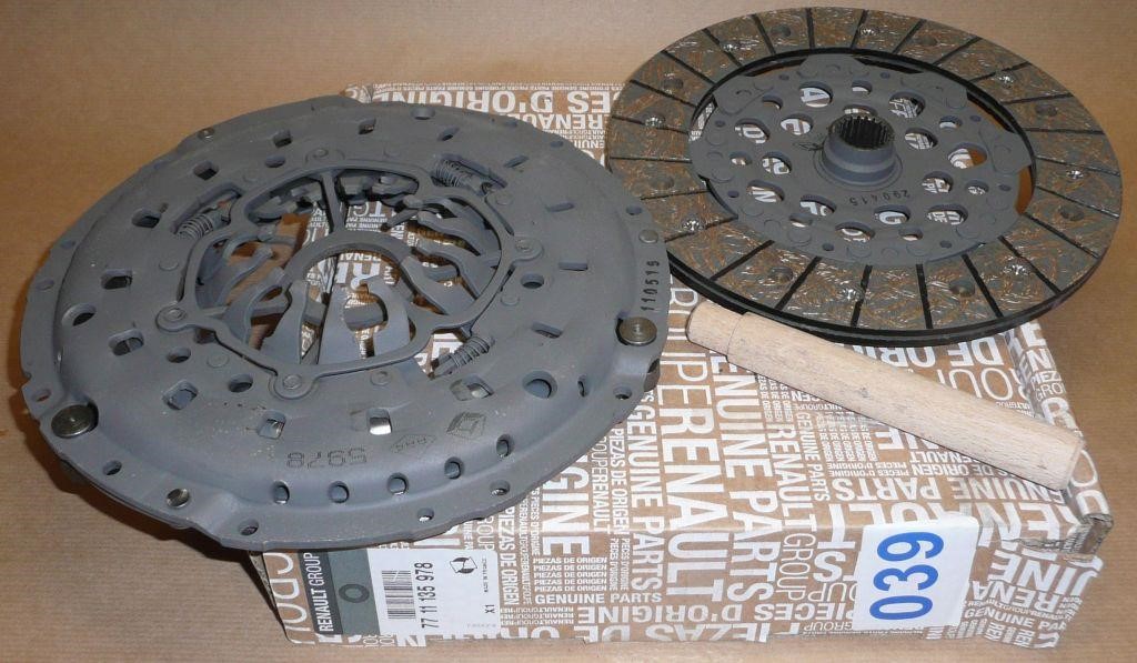 Renault 77 11 135 978 Clutch kit 7711135978