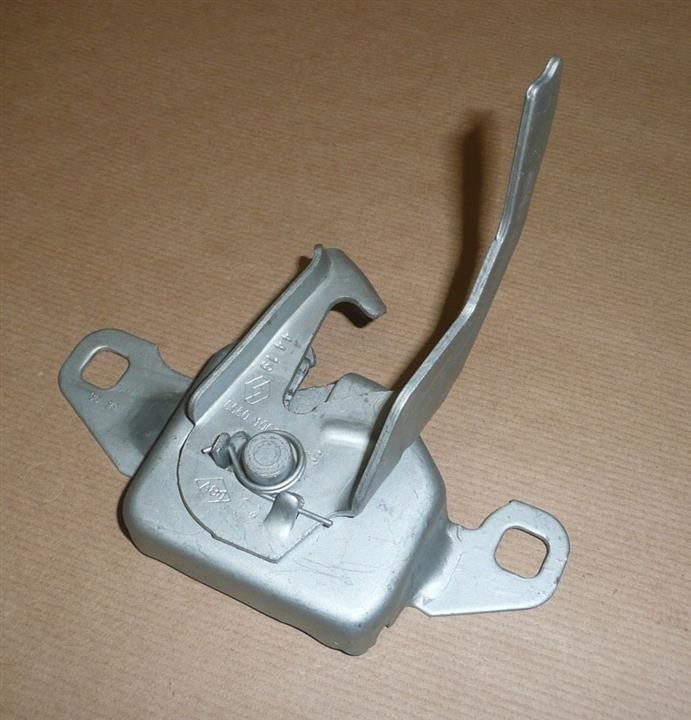 Buy Renault 65 60 100 17R at a low price in United Arab Emirates!