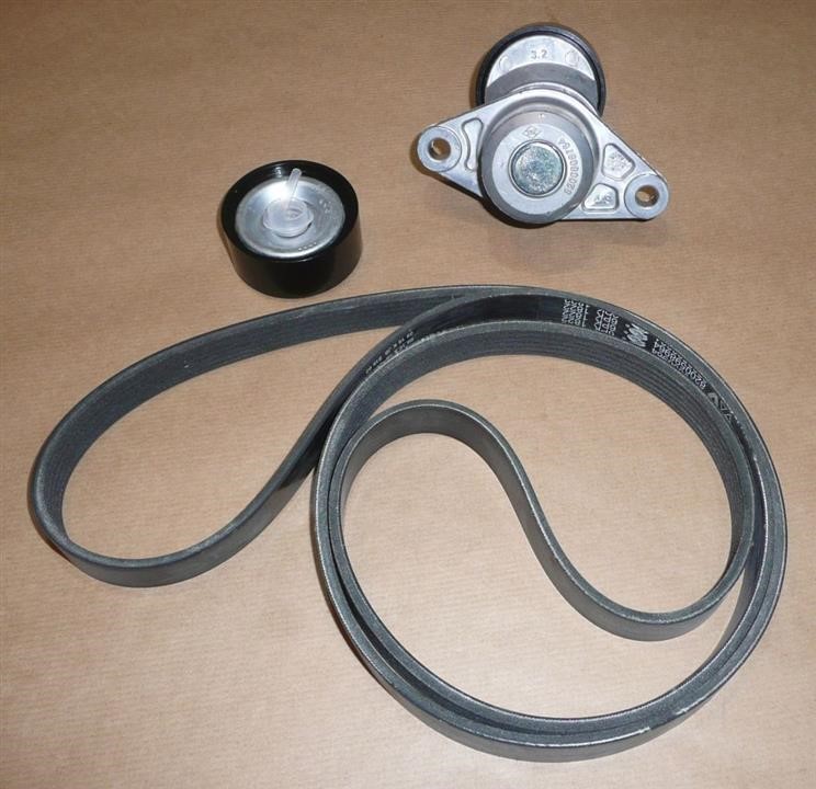 Buy Renault 11 72 068 38R at a low price in United Arab Emirates!