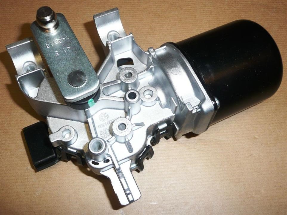 Buy Renault 28 8A 532 68R at a low price in United Arab Emirates!