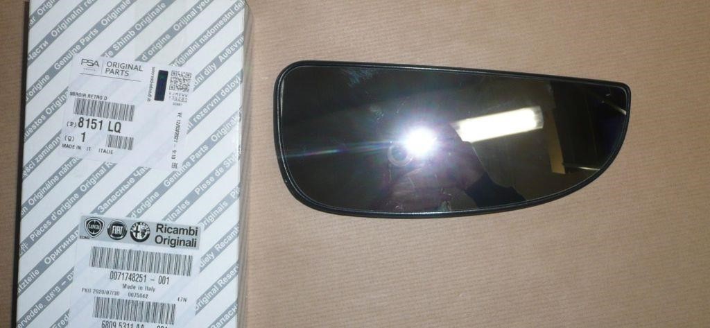Citroen/Peugeot 8151 LQ Mirror Glass Heated 8151LQ