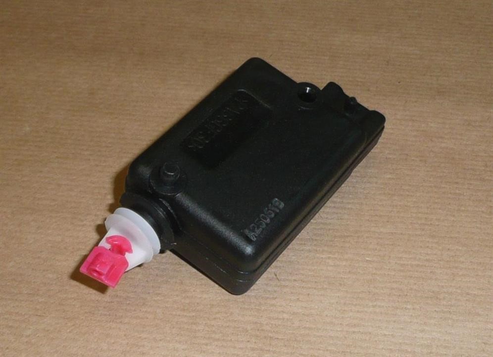 Renault Trunk lock electric drive – price 136 PLN