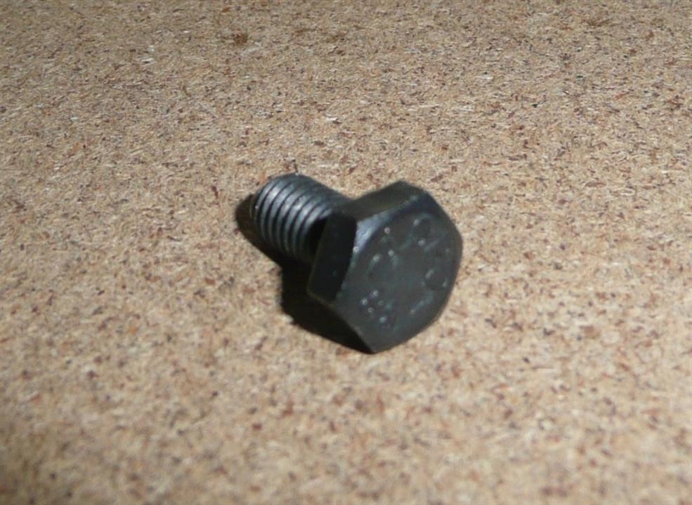 Bolt Citroen/Peugeot 6915 84
