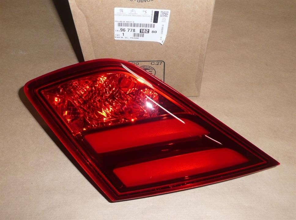 Citroen/Peugeot 96 778 182 80 Flashlight 9677818280 9677818280 Citroen/Peugeot Flashlight