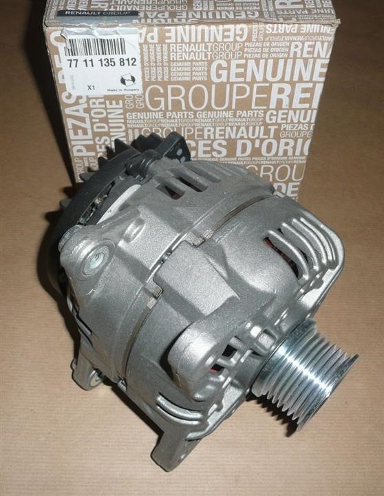 Renault 77 11 135 812 Alternator 7711135812